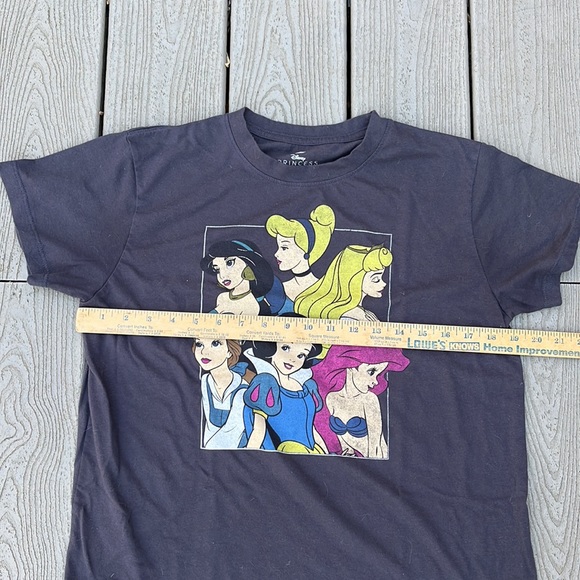 Disney Princess T-shirt Medium - Picture 6 of 6